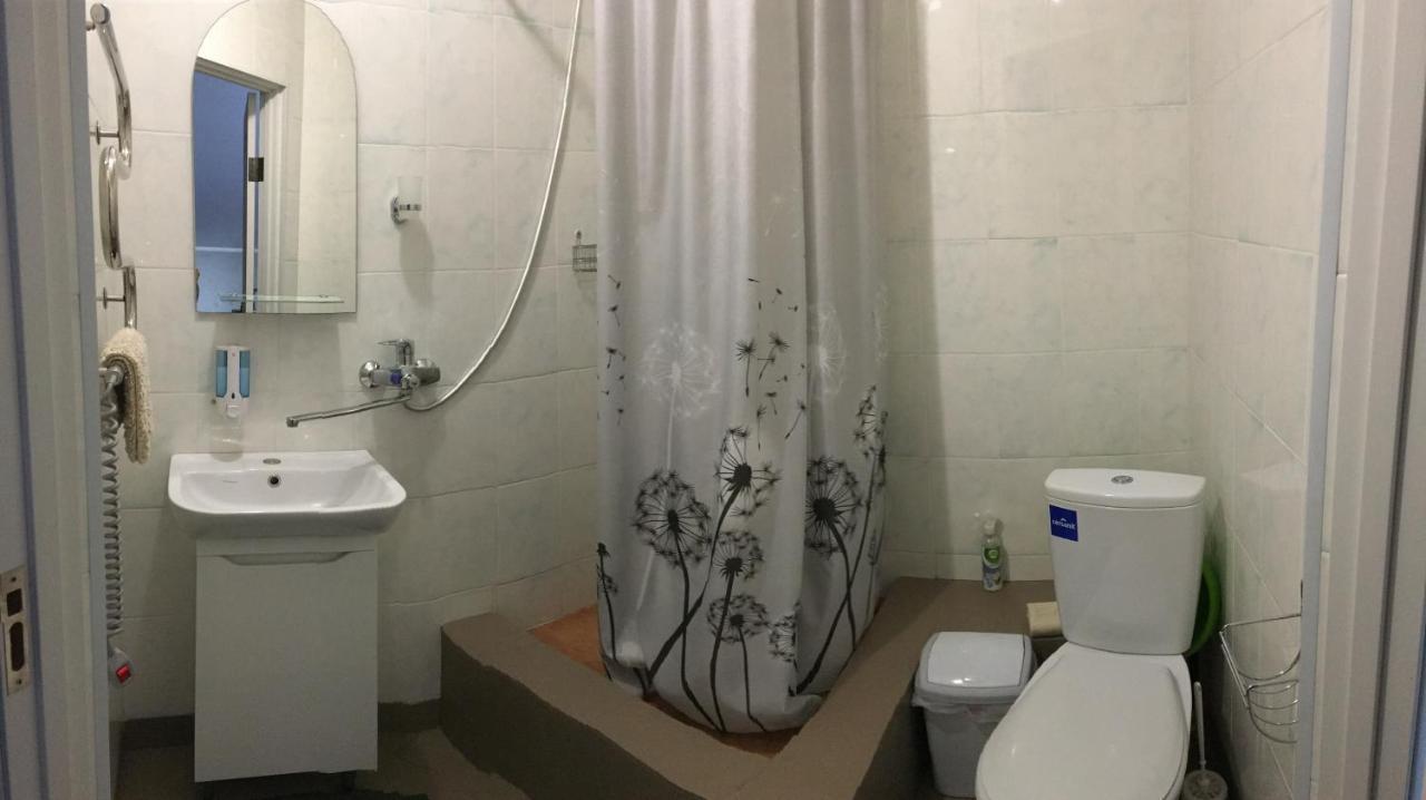 Mini-Hotel Serpanok 미쿨리친 외부 사진