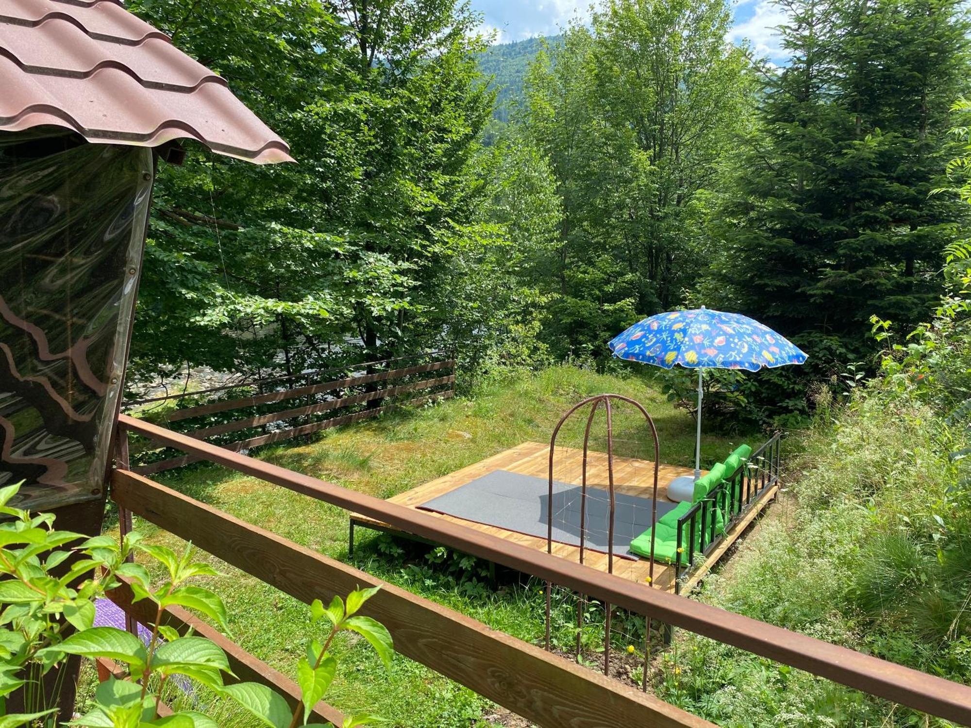 Mini-Hotel Serpanok 미쿨리친 외부 사진